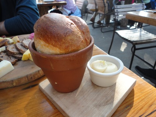 Pot o' Bread to start. THE. BEST. BREAD. I'VE. EVER. HAD. 