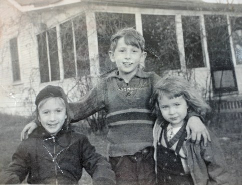 Lala with her brothers, Frank and Bruce